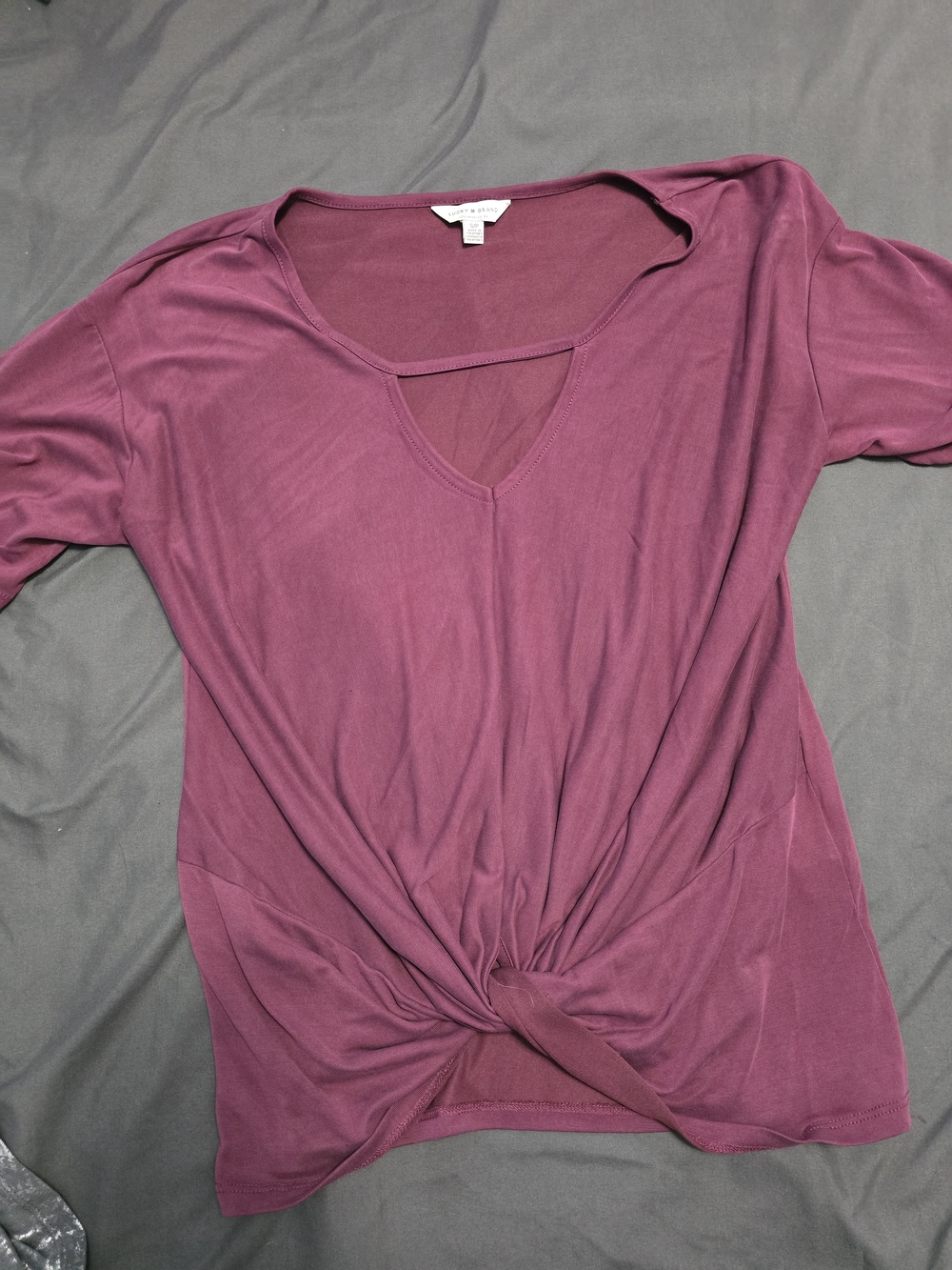 Glitz And Lucky Plum Twist-Front Short Sleeve Tops